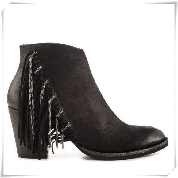 Dolce Vita Shoes - Dolce Vita Nubuck Booties w/ Chains Punk Details